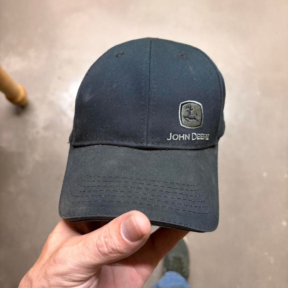 John-deere Men's Black and Navy Hat